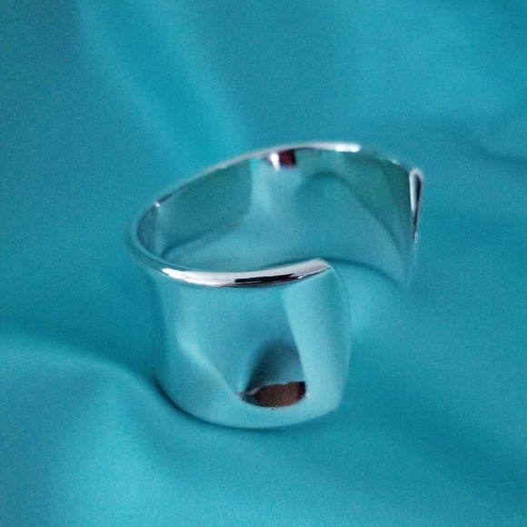 Tiffany & Co 1837 Cuff - Picture 4 of 7